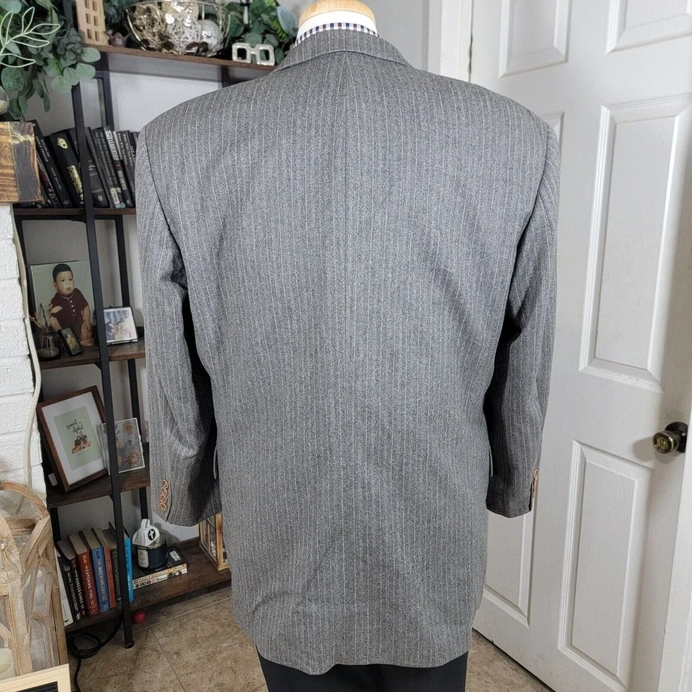 Hugo Boss material 93%